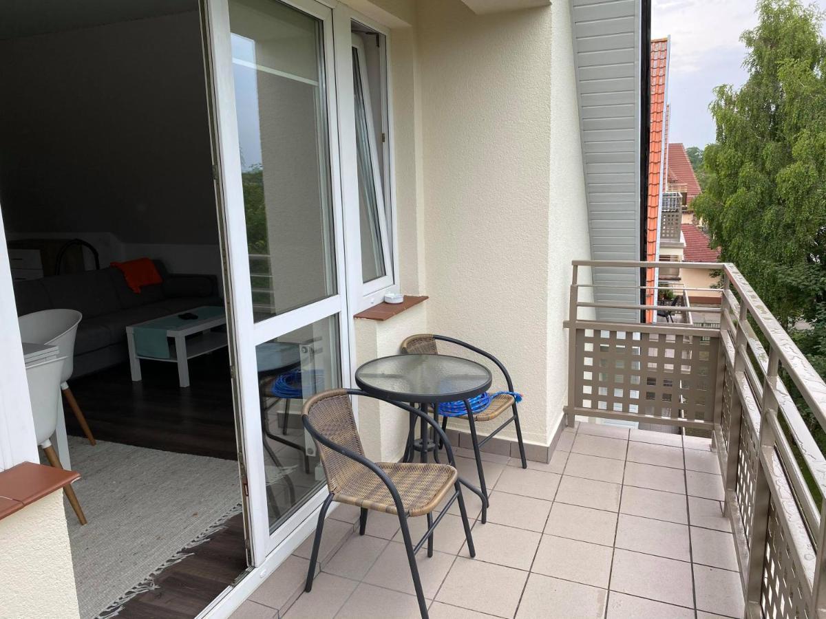 Apartament Klonowa Kolobrzeg Bagian luar foto